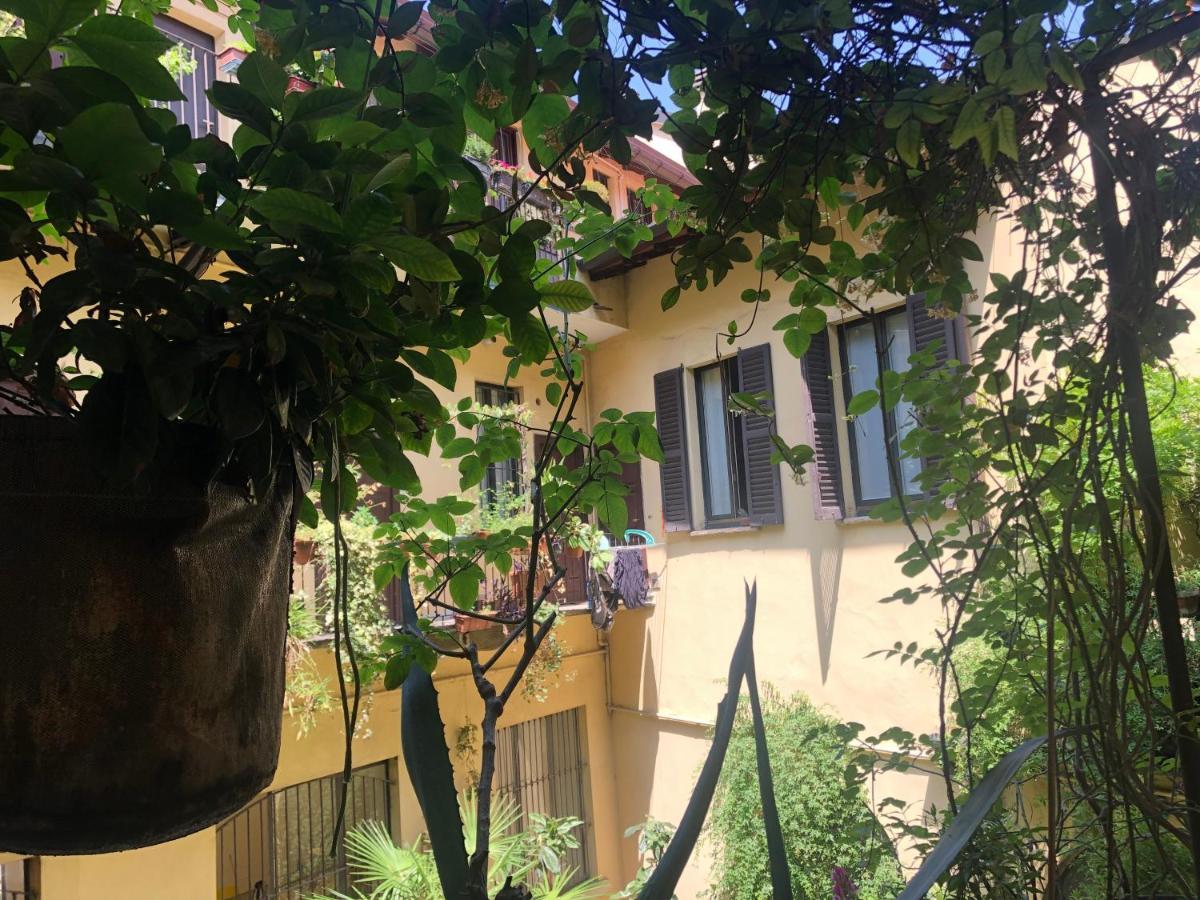 Il Tetto Fiorito Dell'Isola Appartement Milaan Buitenkant foto