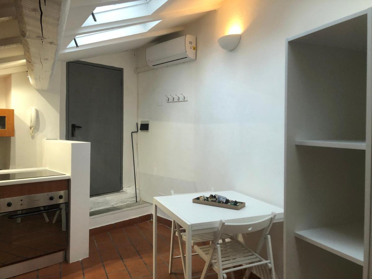 Il Tetto Fiorito Dell'Isola Appartement Milaan Buitenkant foto
