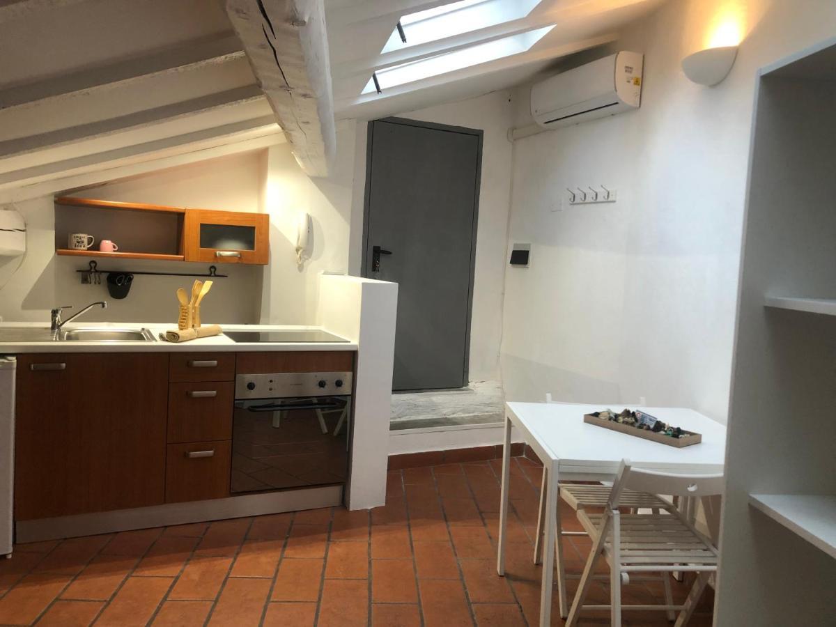 Il Tetto Fiorito Dell'Isola Appartement Milaan Buitenkant foto