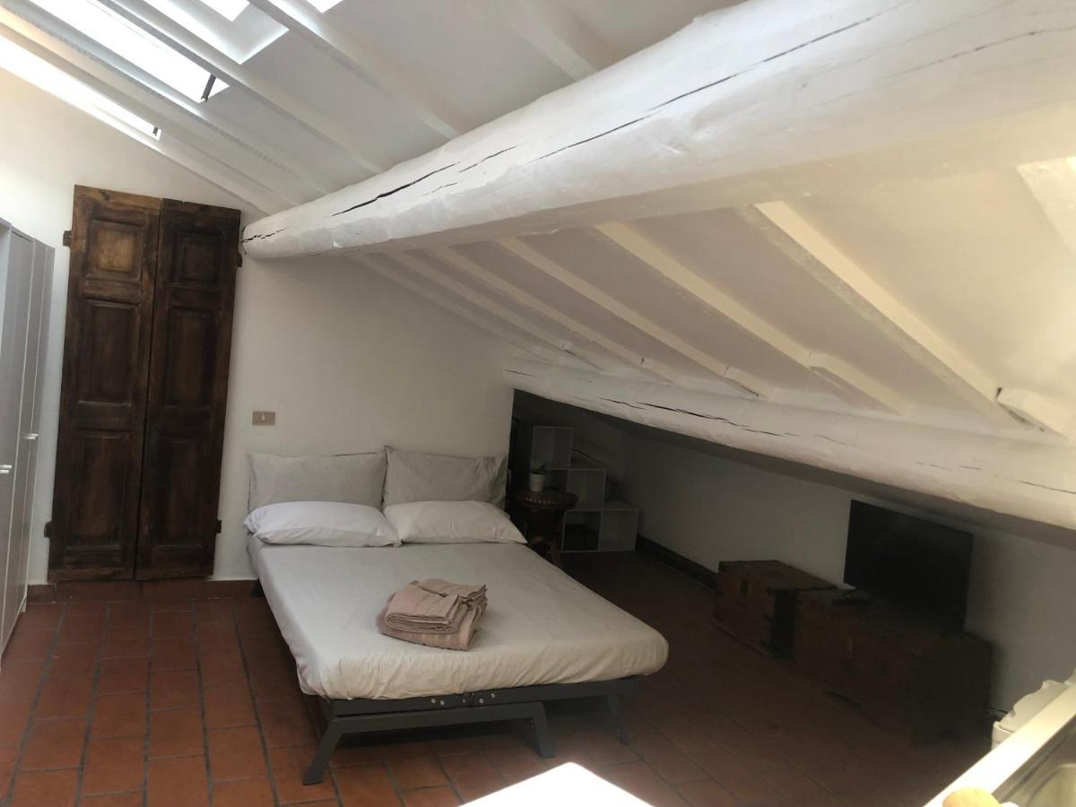 Il Tetto Fiorito Dell'Isola Appartement Milaan Buitenkant foto